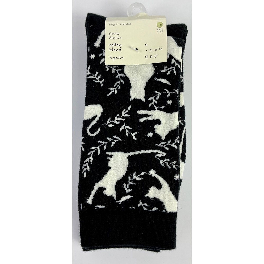 A New Day Women's Crew Socks 3 Pairs Black Cat Black Solid Stitch Shoe Size 4-10